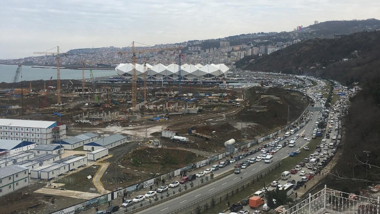 Tüm şehir lider Trabzonspor'a koştu! Akyazı kapalı gişe