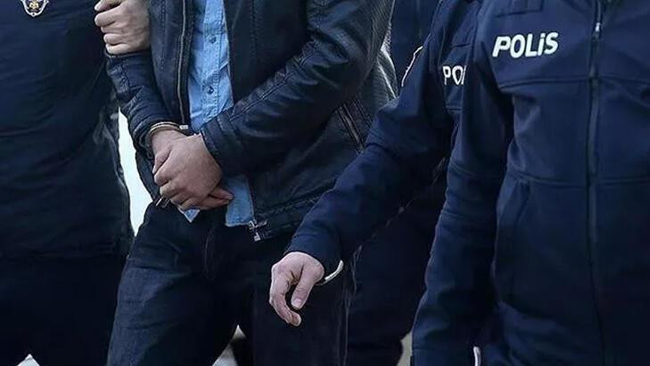 Kablo hırsızlarına suçüstü