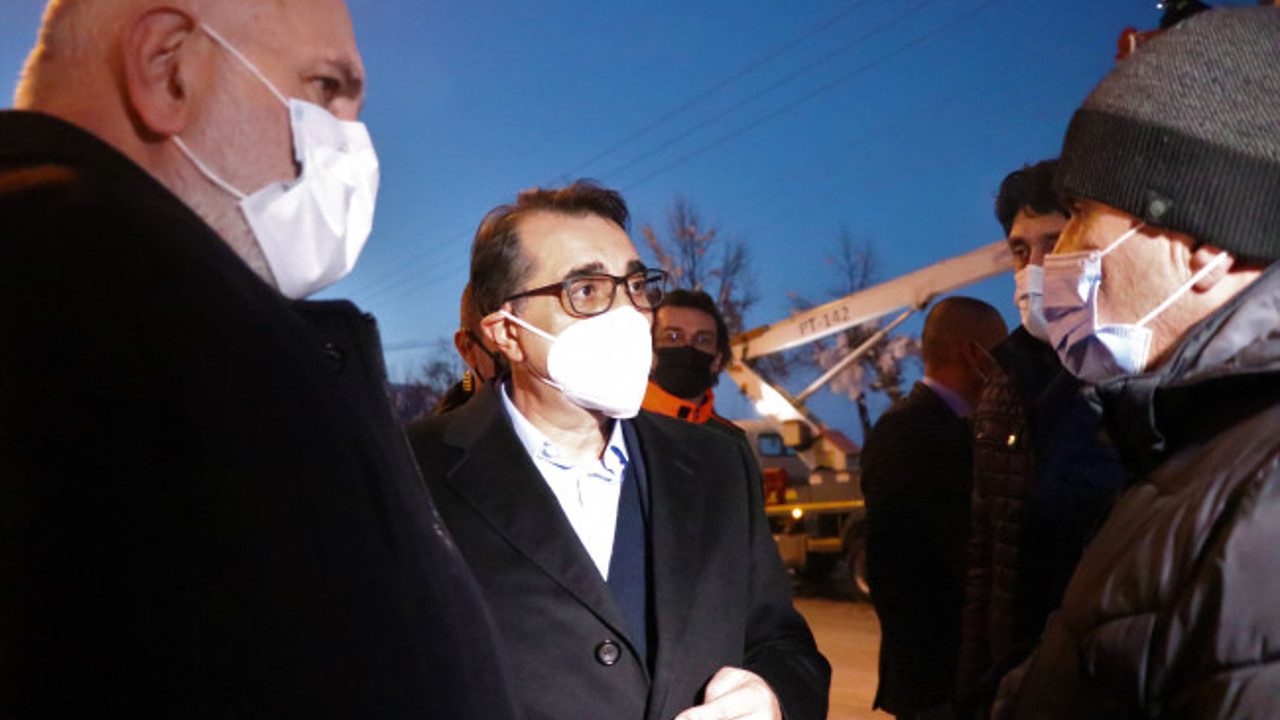 Enerji Bakanı Fatih Dönmez kesintinin 4. gününde Isparta'ya gitti