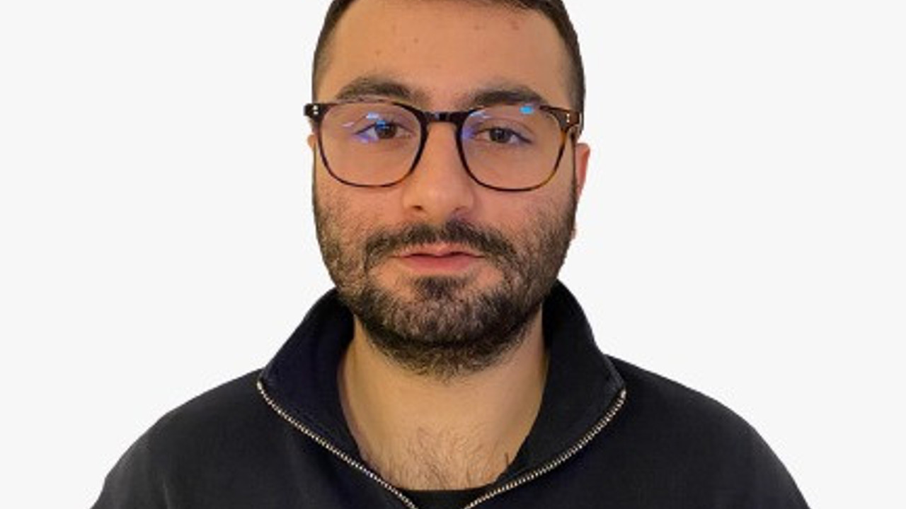 Aytunç Akın yazdı. Önder Karaveli neyi sakladı?