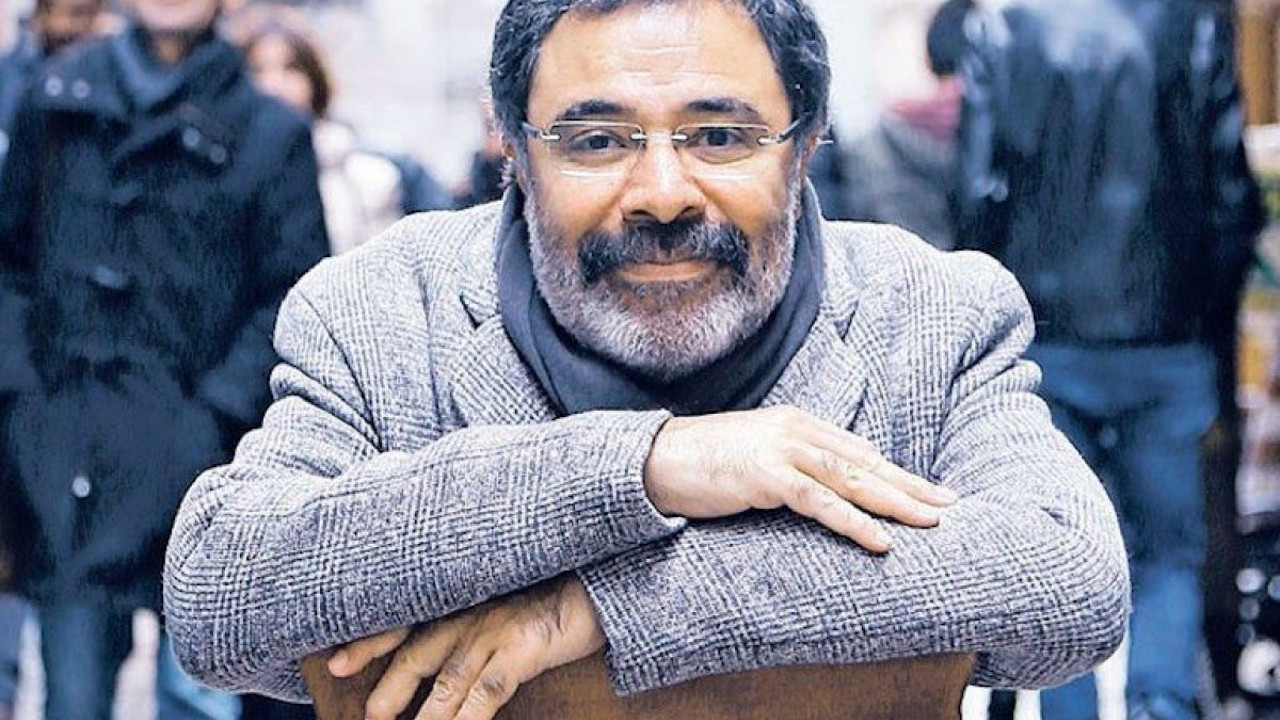 Gaz lambasıyla yemek yedi