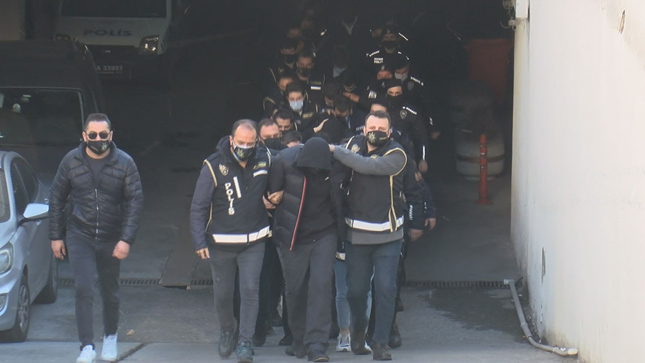 Şafak Mahmutyazıcıoğlu cinayetinde 17 kişi adliyeye sevk edildi