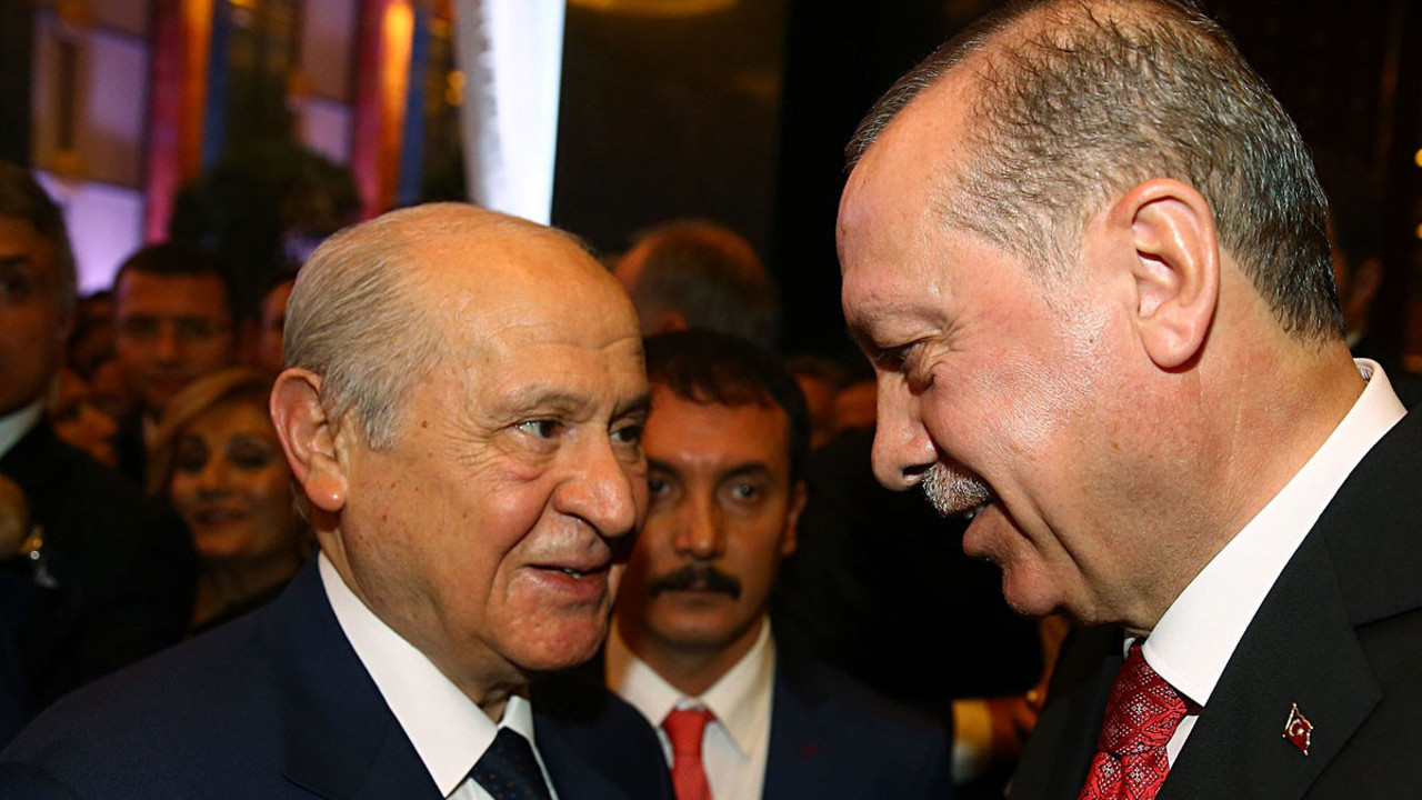 AKP ve MHP'den Cumhur İttifakı için flaş karar! AKP'li vekil canlı yayında son planı açıkladı