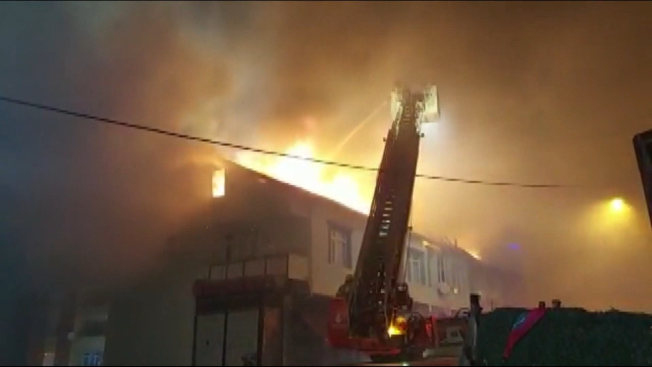 Sultanbeyli’de yangın paniği