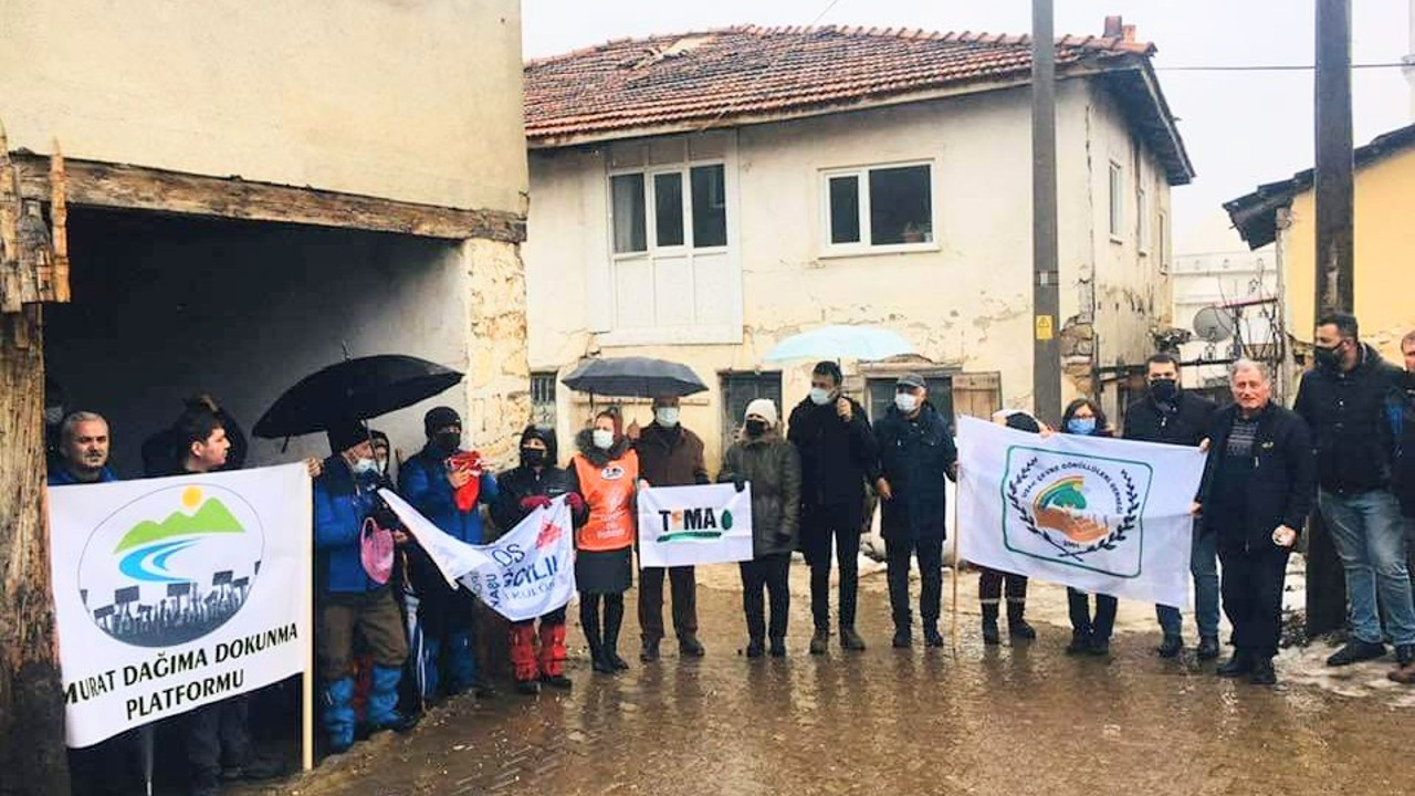 Comburt köyünde madencilere geçit verilmedi