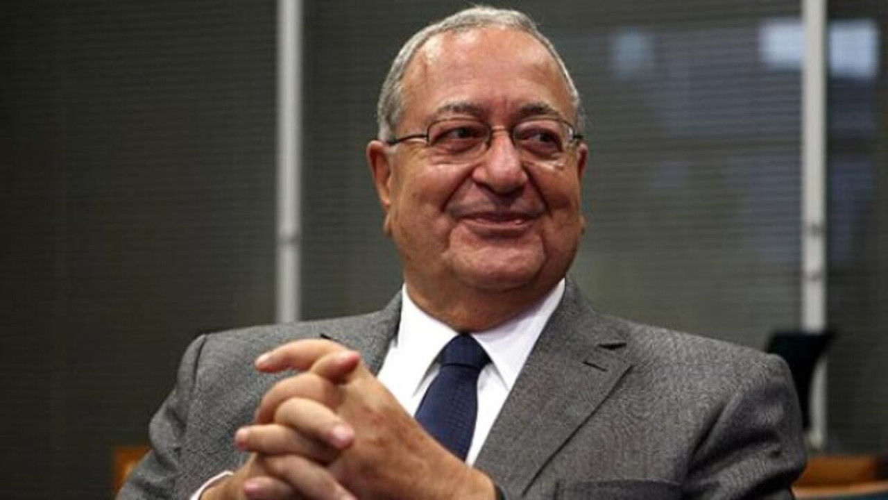 Mehmet Barlas pes dedirtecek bu yazıyı yazdı! Sırtı pek karnı yok olunca yağcılıkta sınır tanımadı