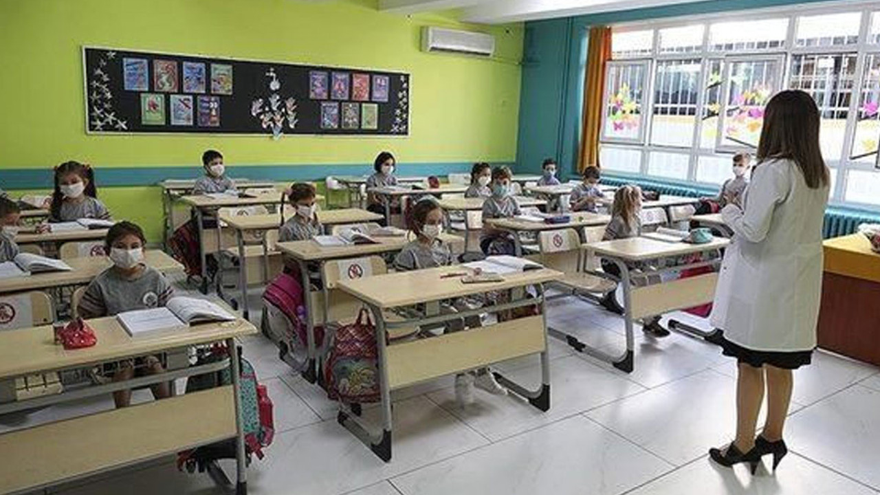 Öğretmenler dikkat. Artık mülakat yok... Sınav yerine 240 saatlik meslek eğitimi geliyor!