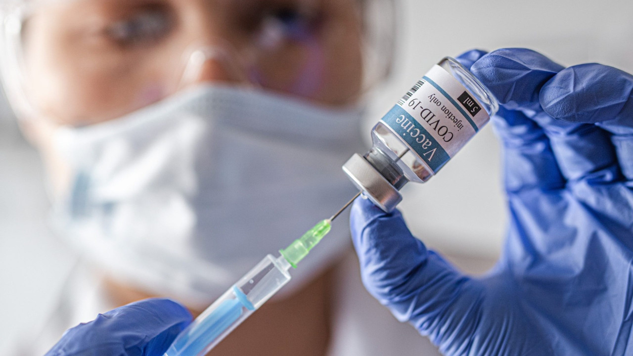 Omicron varyantını keşfeden doktordan büyük itiraf