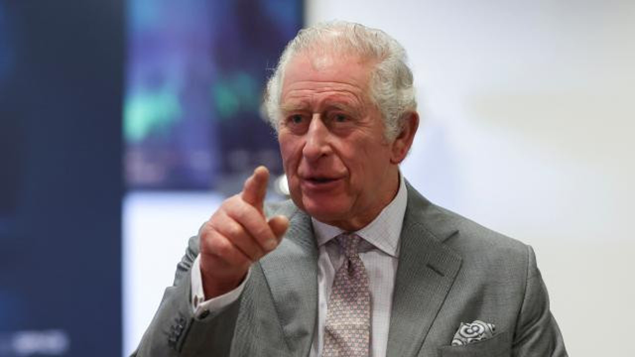 Prens Charles ikinci kez korona virüse yakalandı