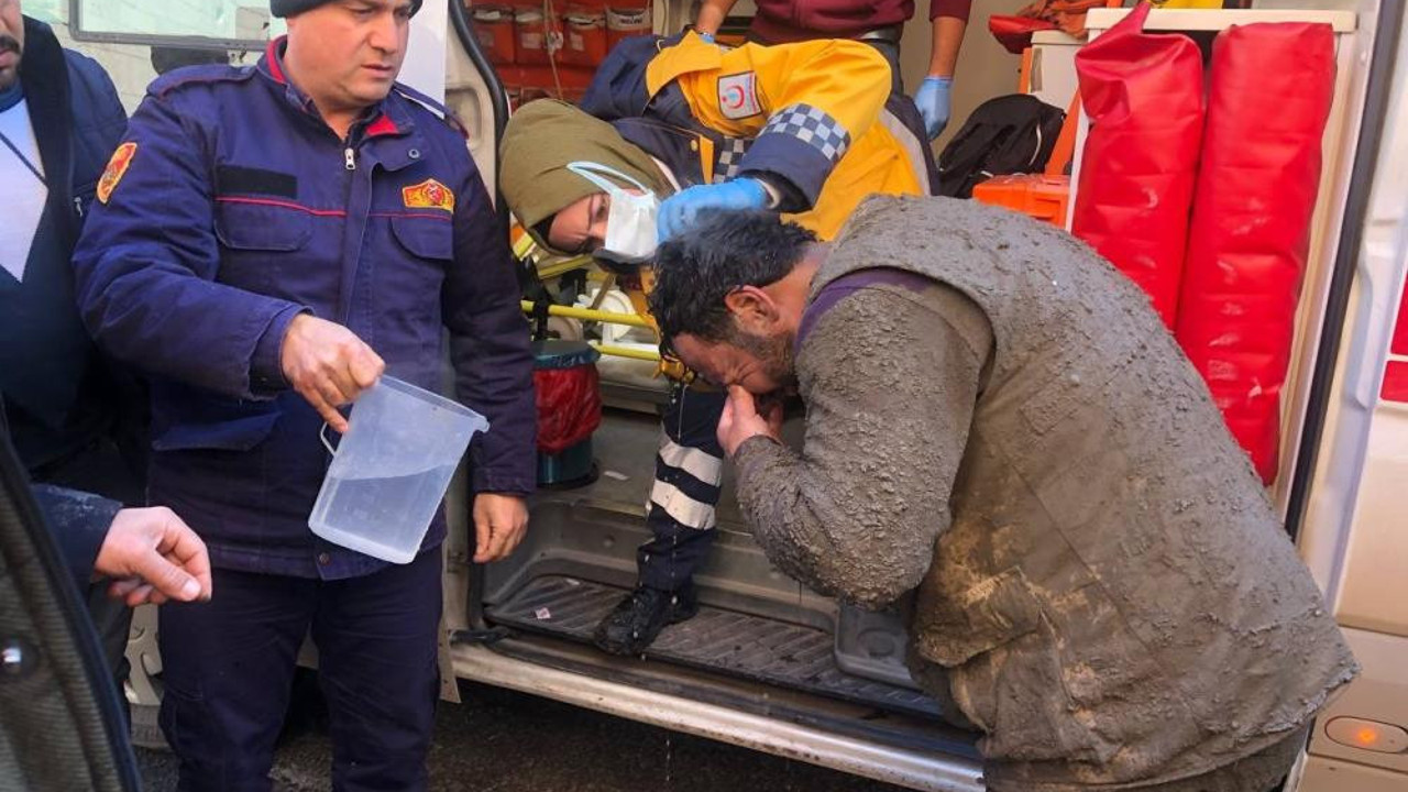 Yaralı işçiden herkesi ağlatan hareket