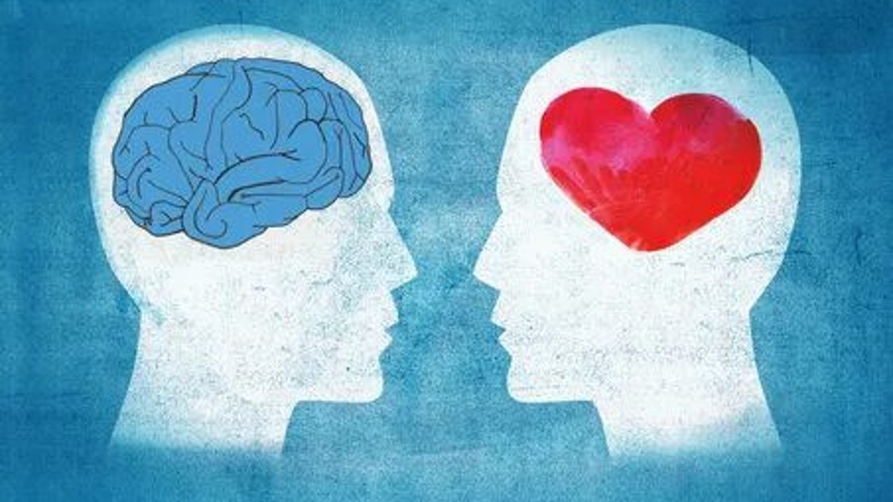 Kalple alakası yok aşk beyinde başlar