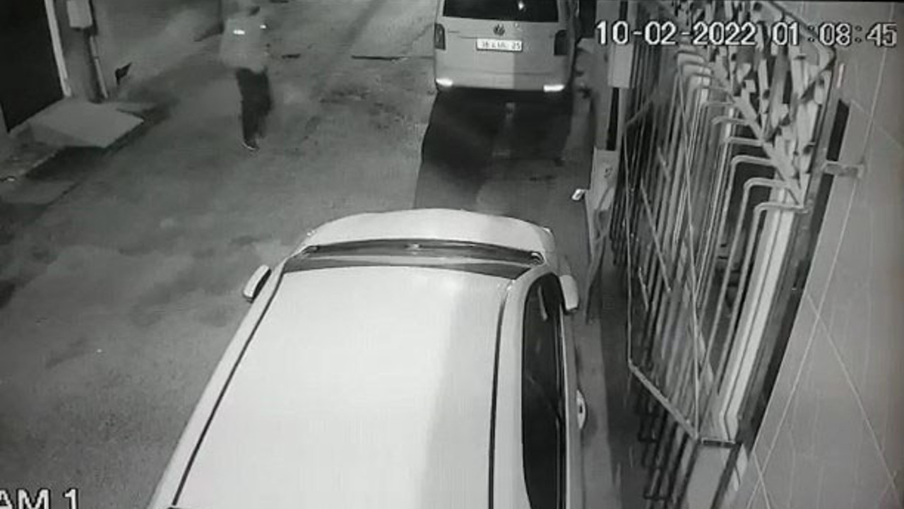 Hırsızlığa engel olsun diye taktırdı onu da çaldılar