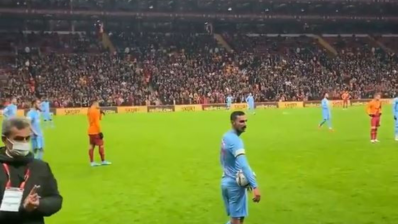 Galatasaraylı taraftar Kayserisporlu Onur Bulut'a yalvardı! Ne olursun küme düşeceğiz