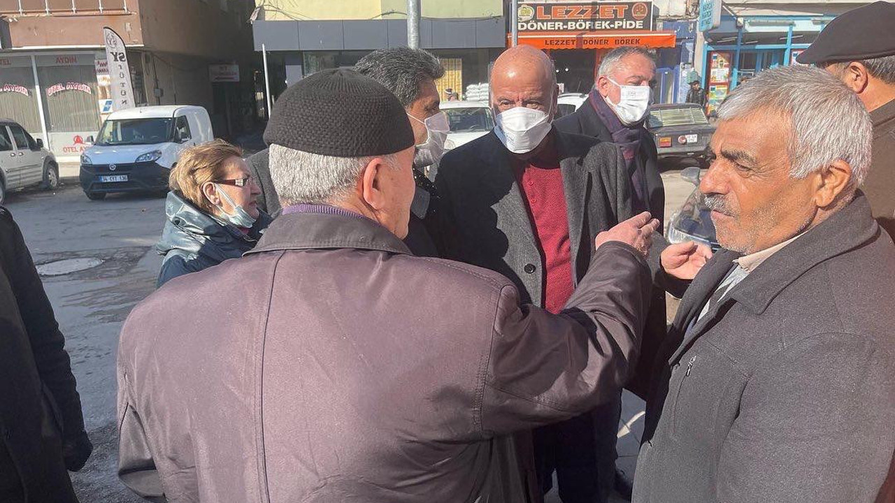 İYİ Parti Mahallebaşı semtinde vatandaşın nabzını tuttu