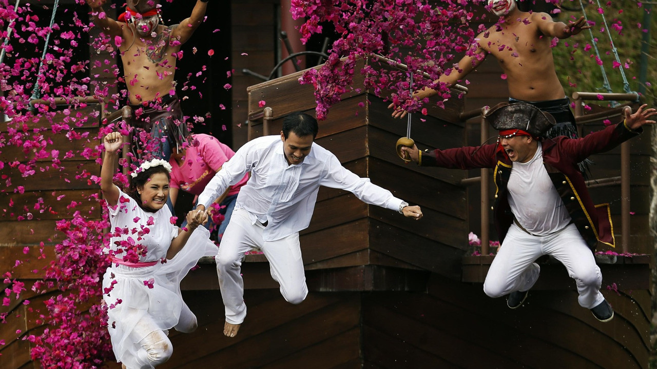 Tayland'dan Sevgililer Günü öncesi seks çağrısı