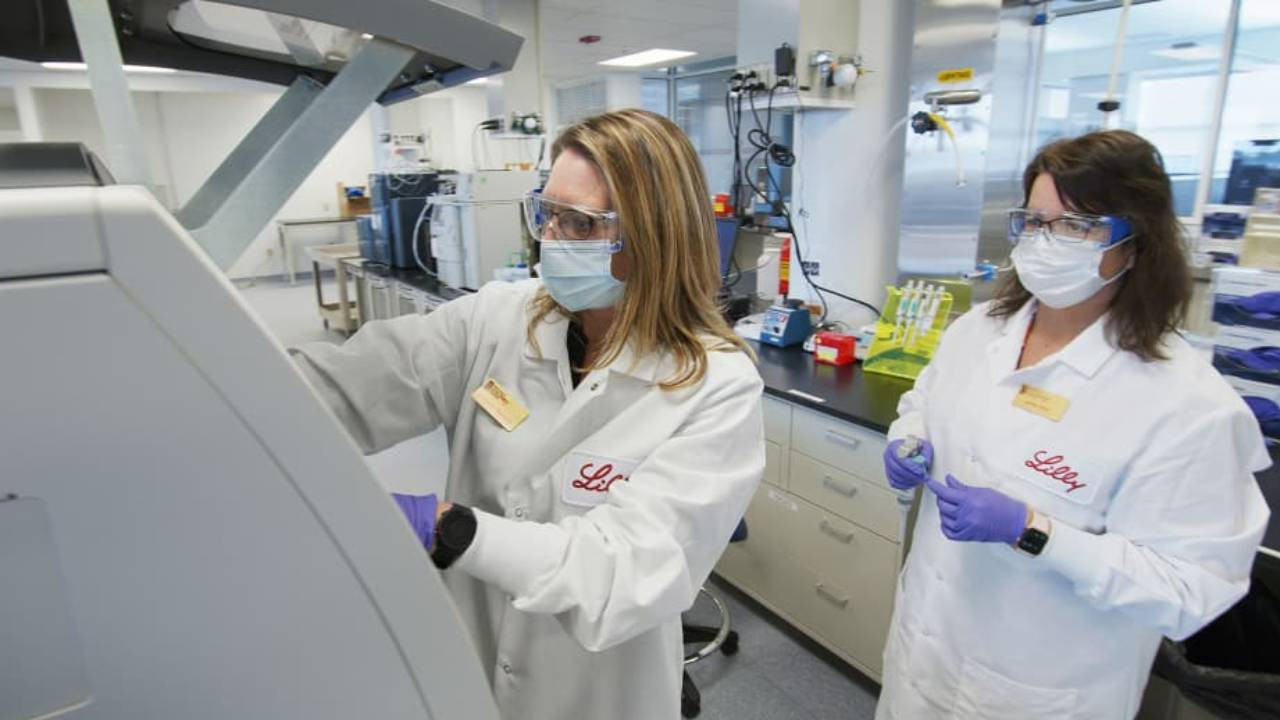 ''Omicron varyantı için yeni tedavi yöntemi keşfedildi''