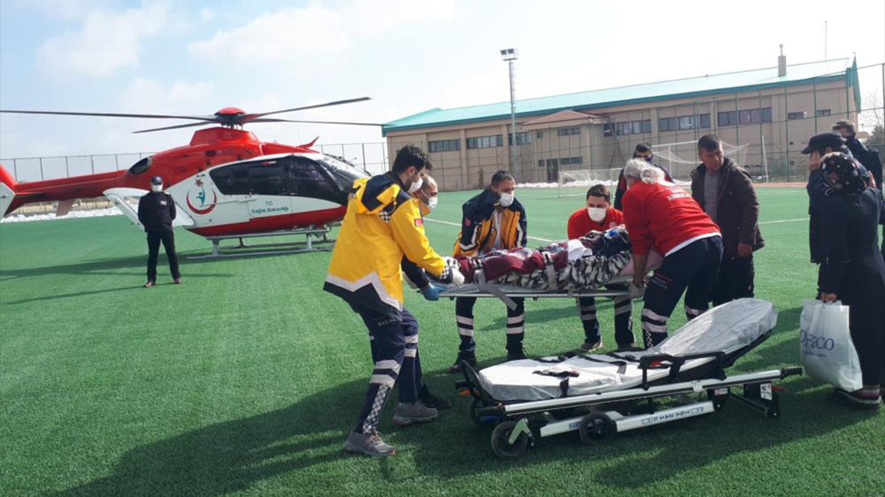Konya'da kalp krizi geçiren hastaya hava ambulansı