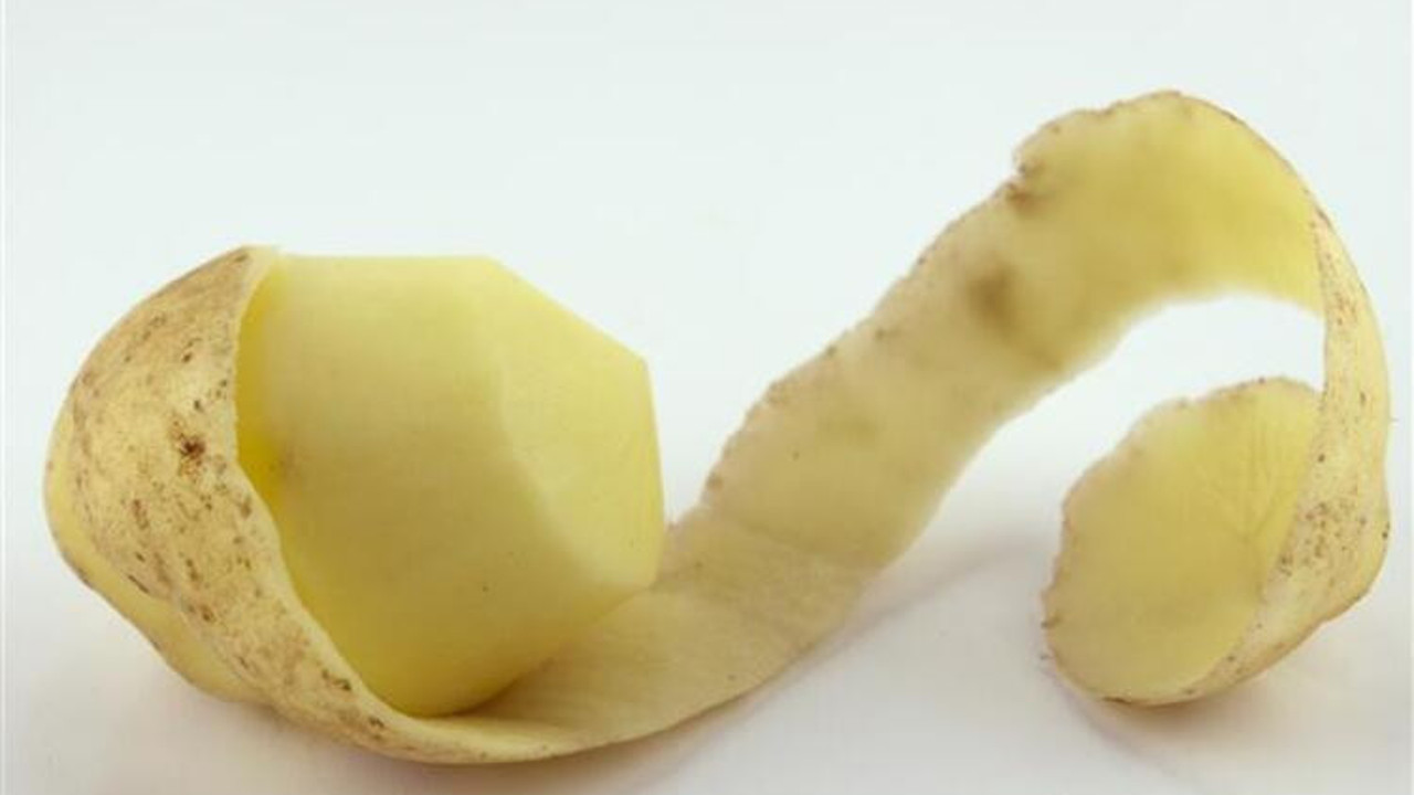 Bu meyvelerin kabuklarını soyup atmayın