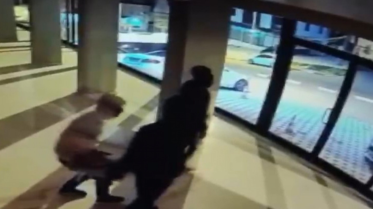 25 bin liralık klimayı çalan hırsızlar yakalandı