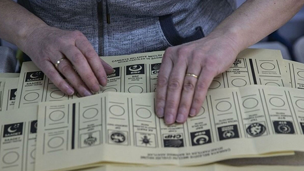 Nurcular kime oy verecek tartışması! Başkaldıranlar kime oy vereceğini açıkladı