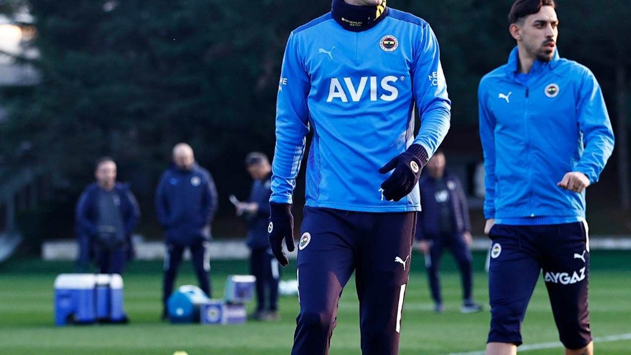 Slavia Prag maçı öncesi Mesut Özil ve İrfan Can ile ilgili flaş karar