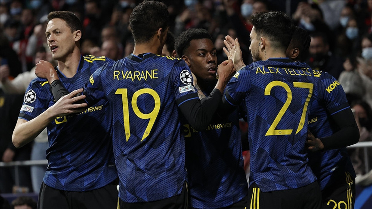 Şampiyonlar Ligi'nde tarihi gece: Hem kendi kalesine, hem rakip kaleye gol attı