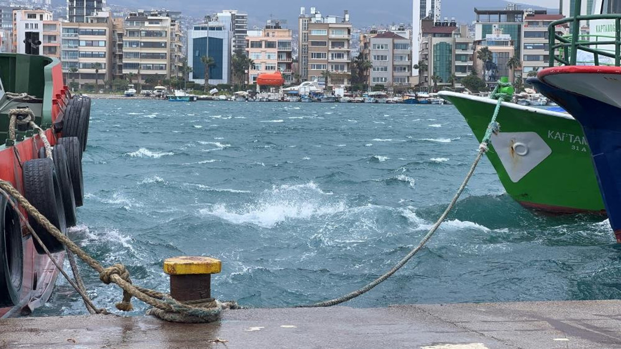 İskenderun'u fırtına vurdu