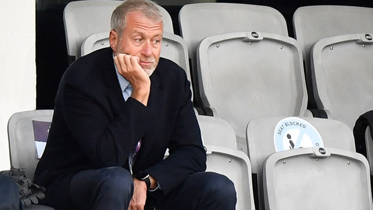 Abramovich, Chelsea yönetimini devretti!