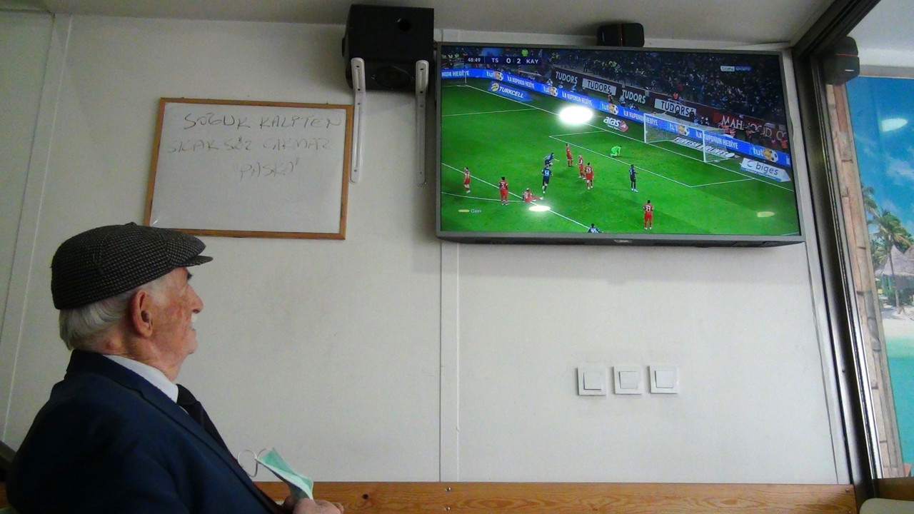 83 yaşındaki Trabzonsporlu Halit Aygün'e Nwakaeme’den davet geldi