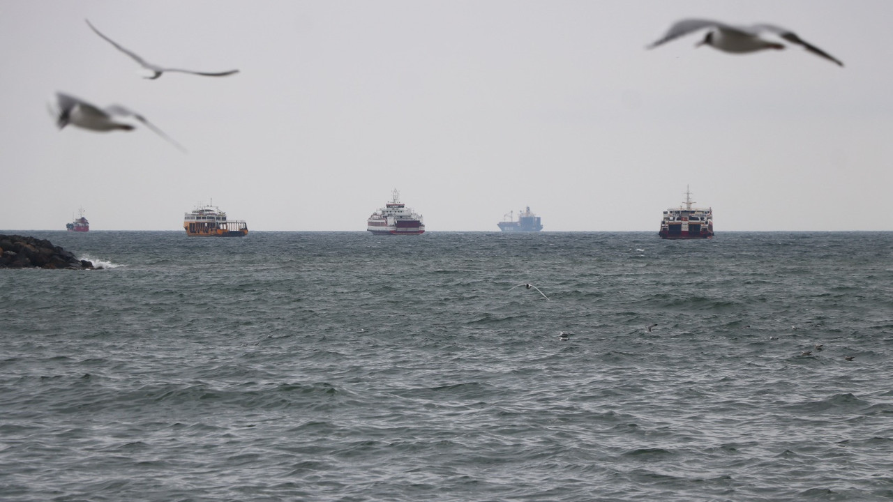 Marmara Denizi'nde ulaşıma poyraz engeli (27 Şubat 2022)
