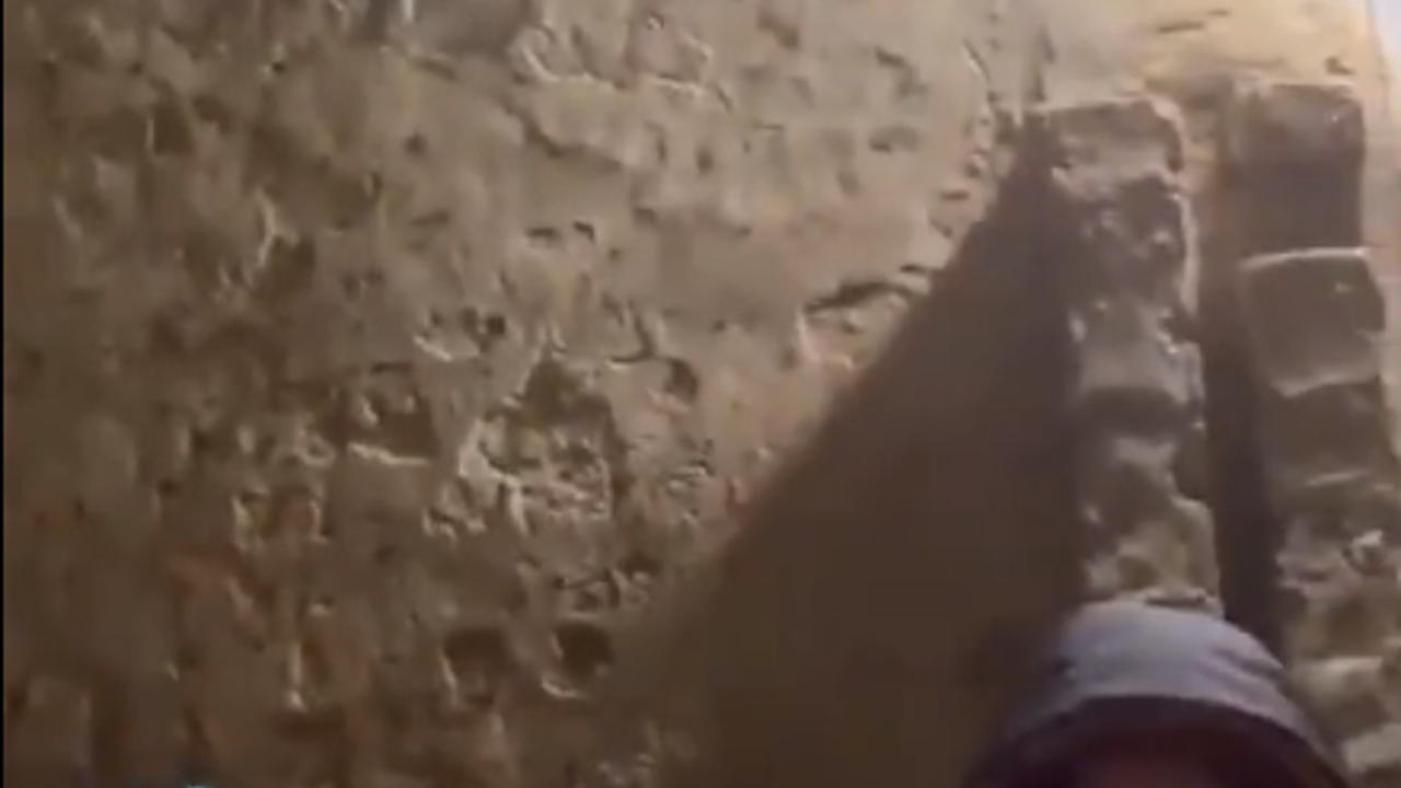 Belarus'tan Ukrayna'ya bomba yağıyor! 30 Türk vatandaşı buraya sığındı