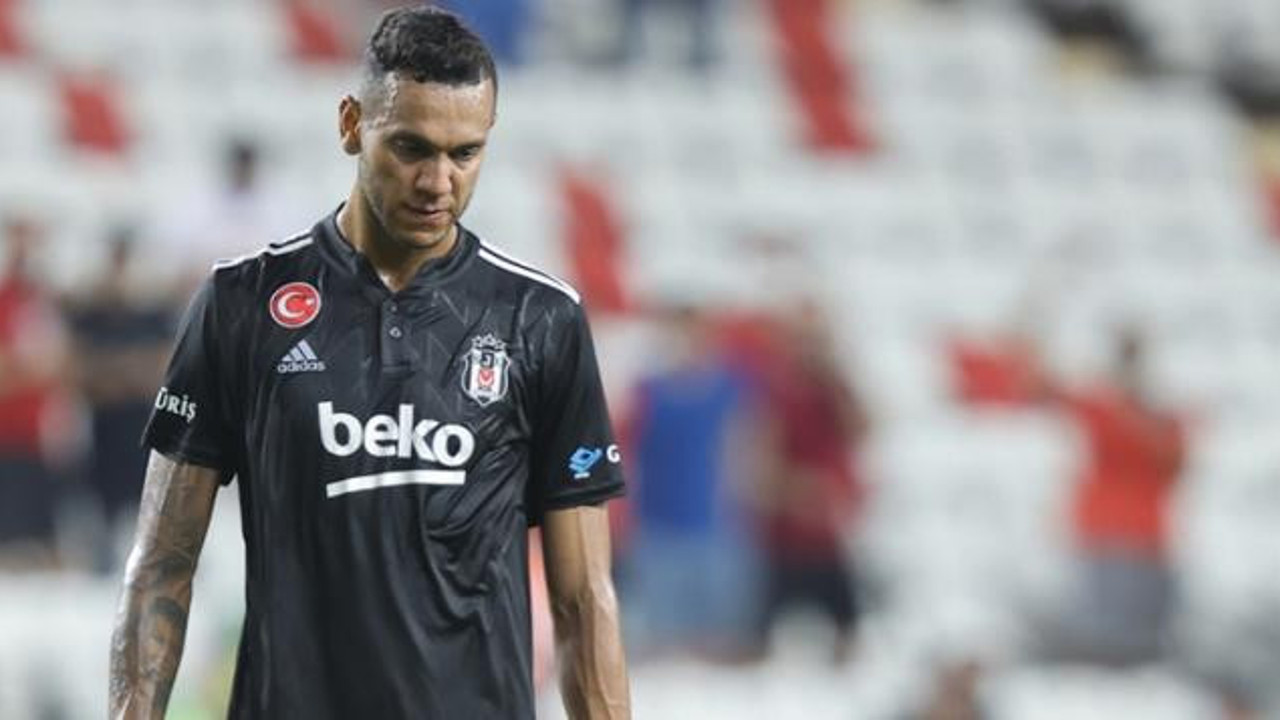 Beşiktaş'a Josef'ten kötü haber