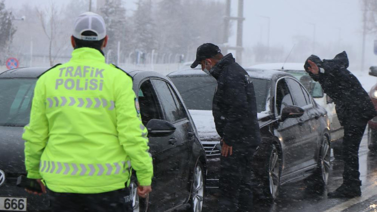 Aksaray - Konya Karayolu trafiğe kapatıldı