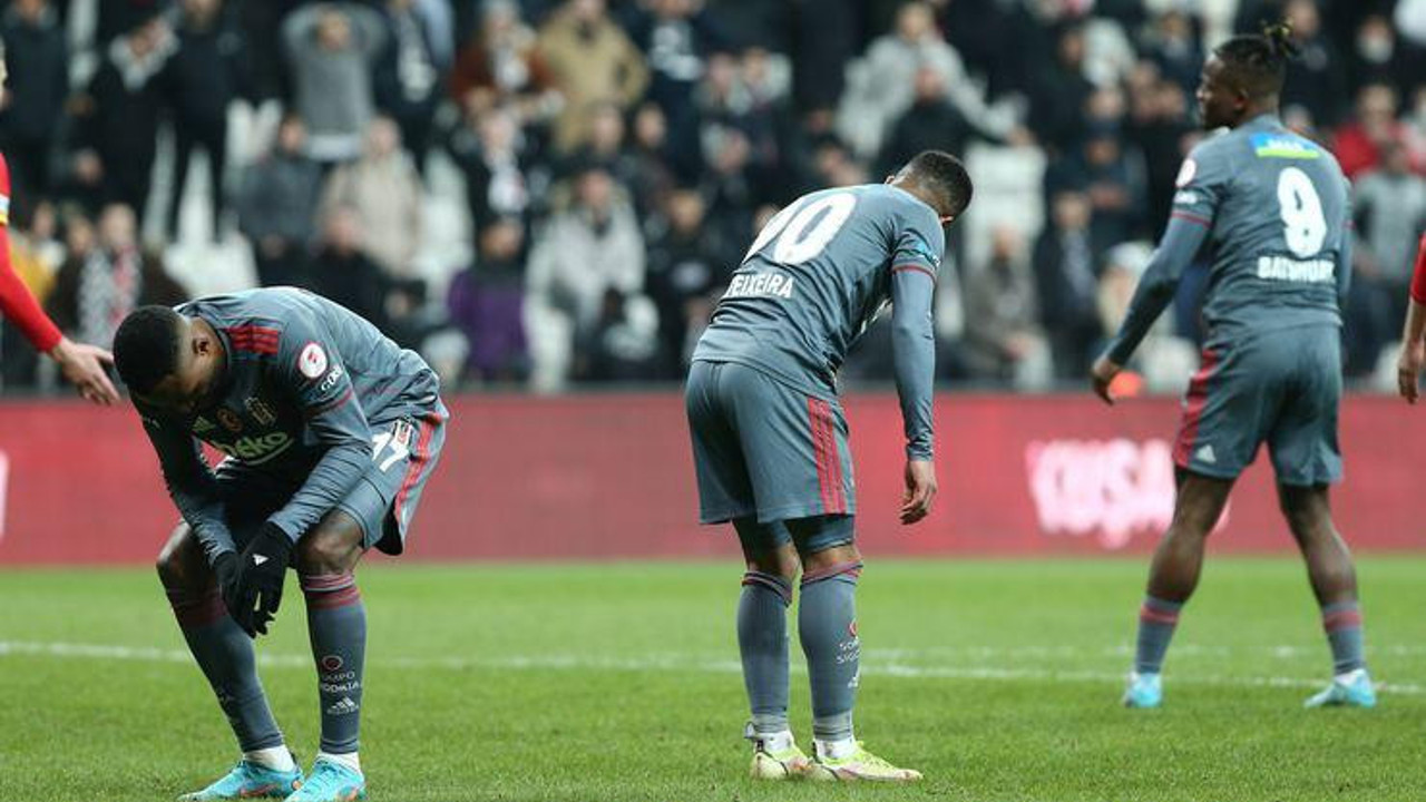 DHA'nın ünlü spor yazarı Ali Danaş Beşiktaş'ta sezon nasıl hiç edildiğini yazdı! Hem Sergen Yalçın’ın hem de Önder Karaveli‘nin kucağına bombayı bıraktı