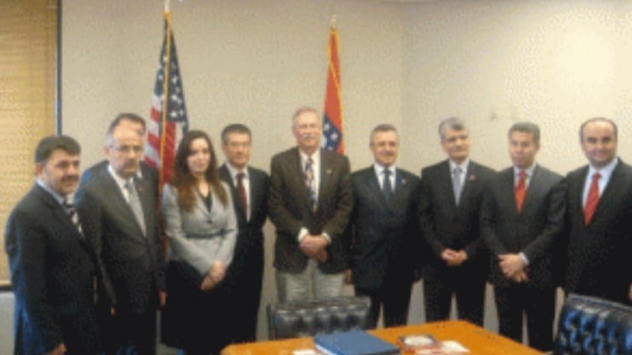 Yeni Bakan Vedat Kirişçi, FETÖ imamı Kemal Öksüz ile aynı karede!