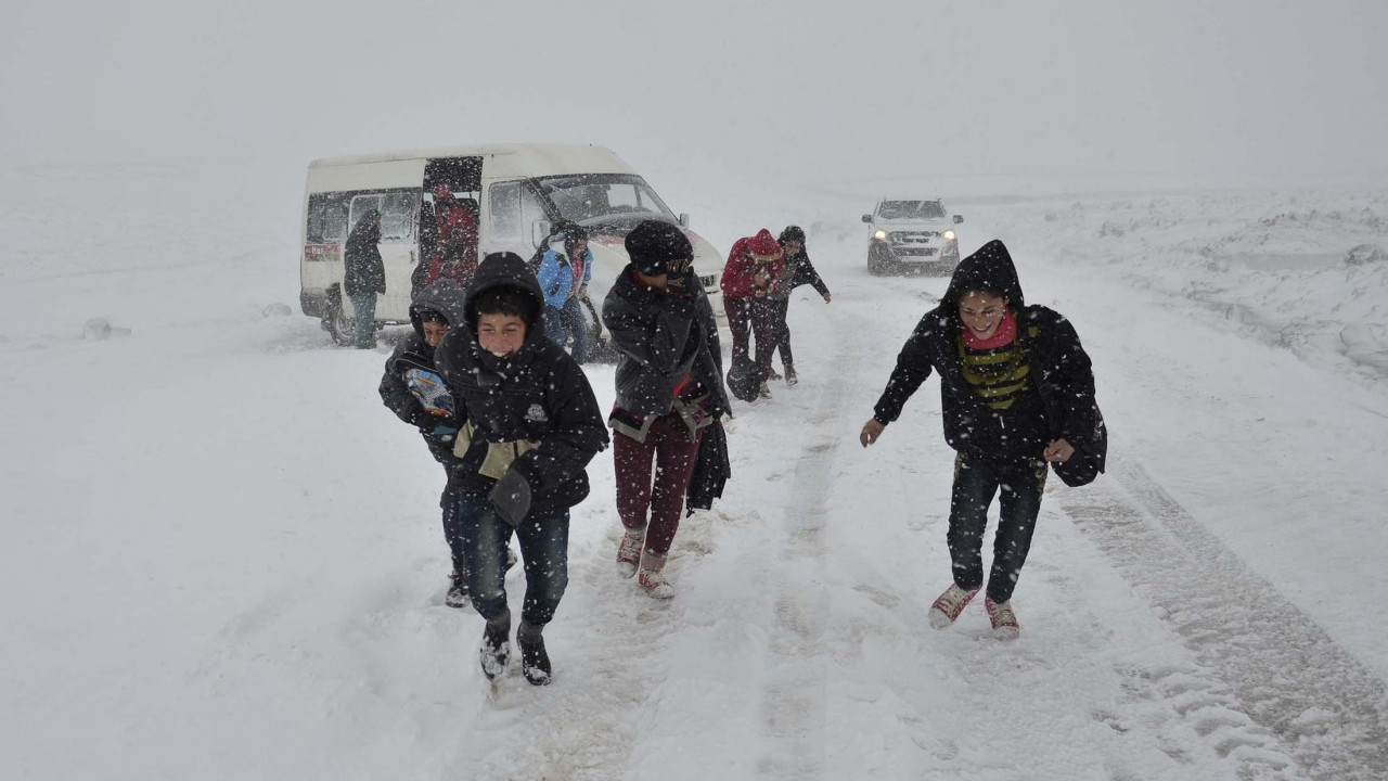 8 ilde eğitime ara verildi