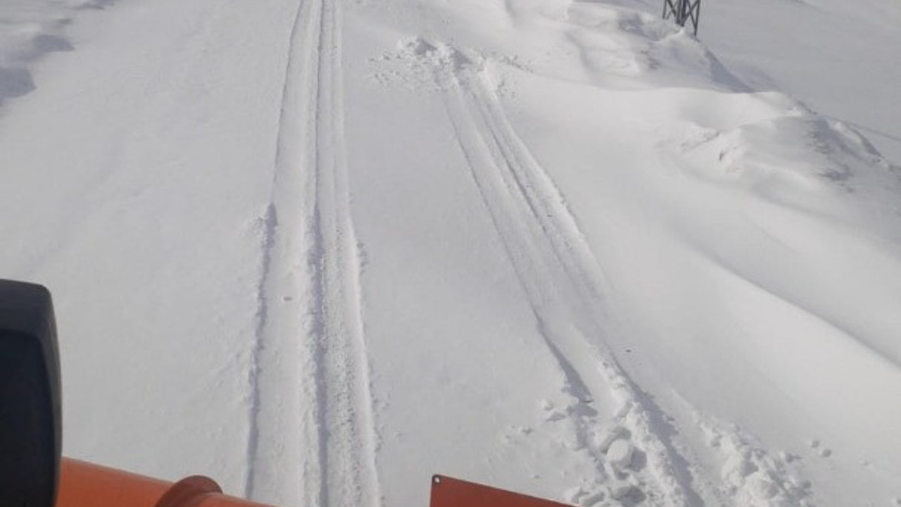 Kar yağışı nedeniyle 140 köy yolu ulaşıma kapandı