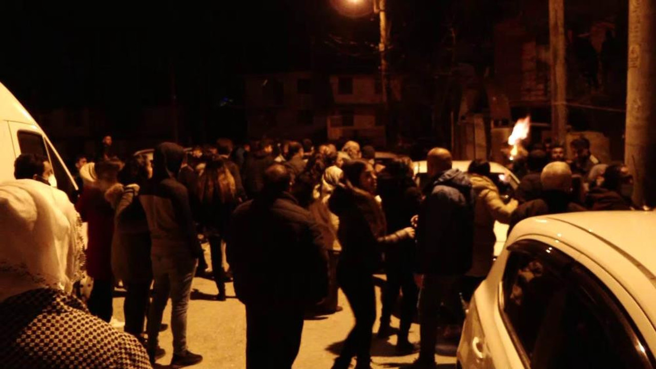 Kına gecesinde yumruklar konuştu silahlar ateşlendi