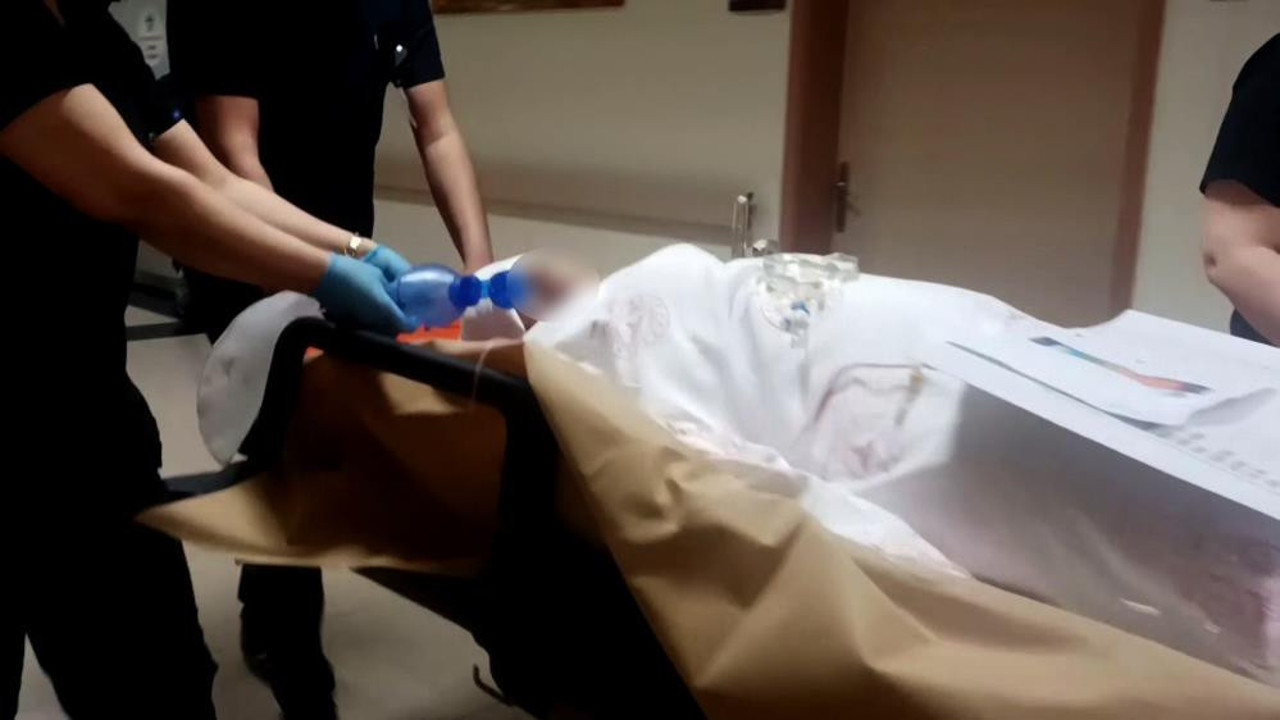 4 çocuk annesine pusu. Kocası kafasından vurdu