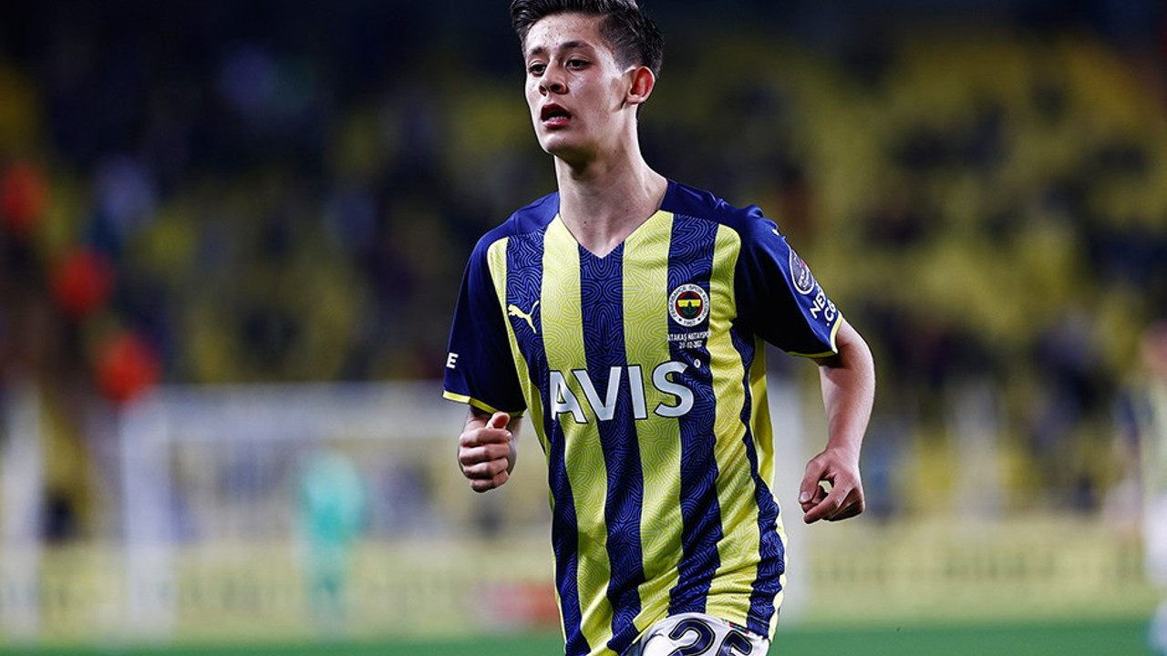 Fenerbahçe Arda'yı kaptırmak istemiyor. Yeni sözleşme imzalıyor