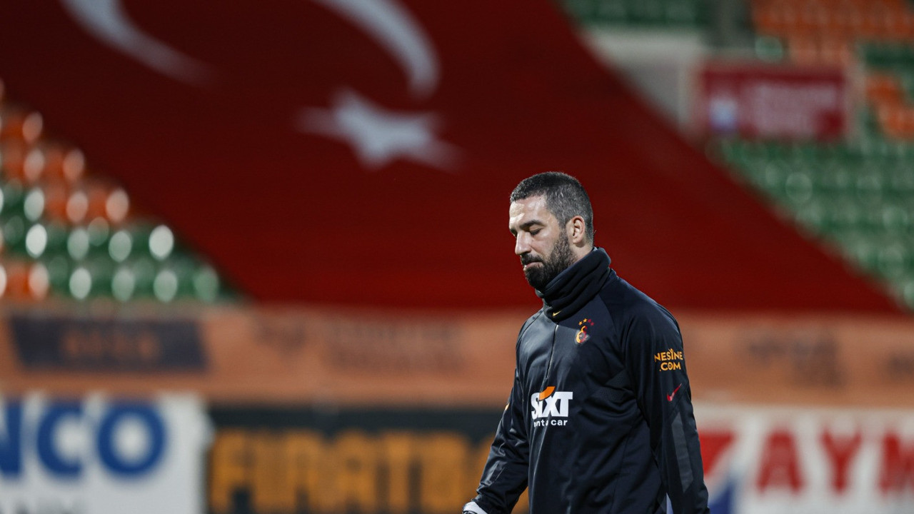 Barcelona maçı kamp kadrosu belli oldu! Arda Turan...