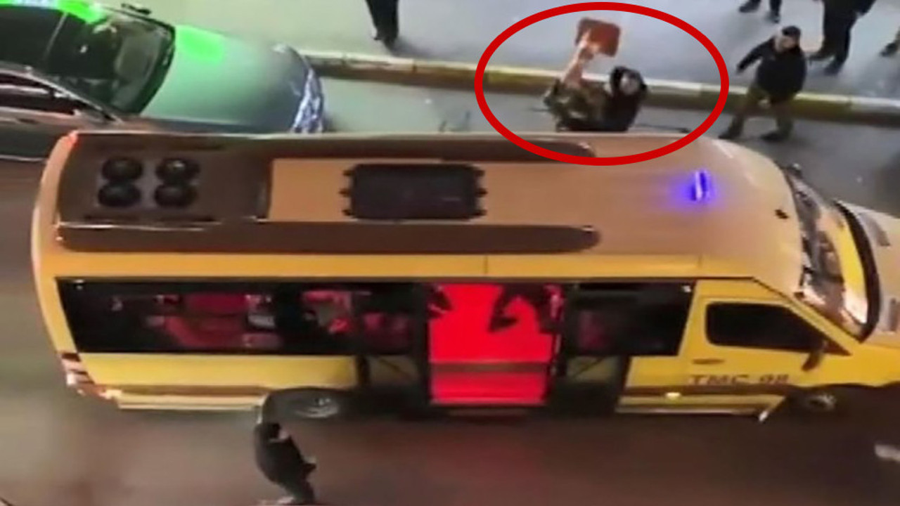 Minibüs şoförüne dubayla saldırdı! İşte o anlar...