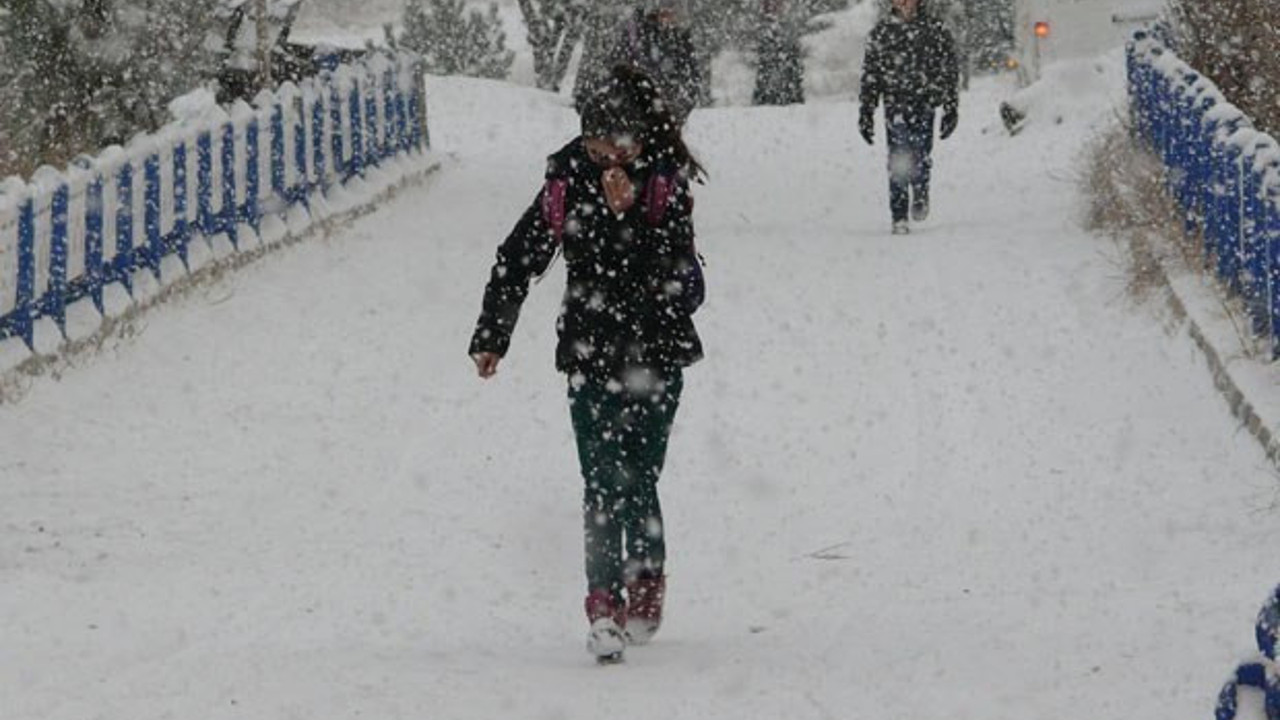 Bir ilde daha 14 Mart Pazartesi gününe kadar eğitime ara verildi