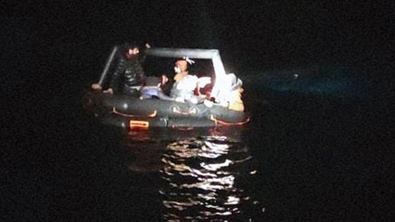 Datça'da 21 düzensiz göçmen kurtarıldı