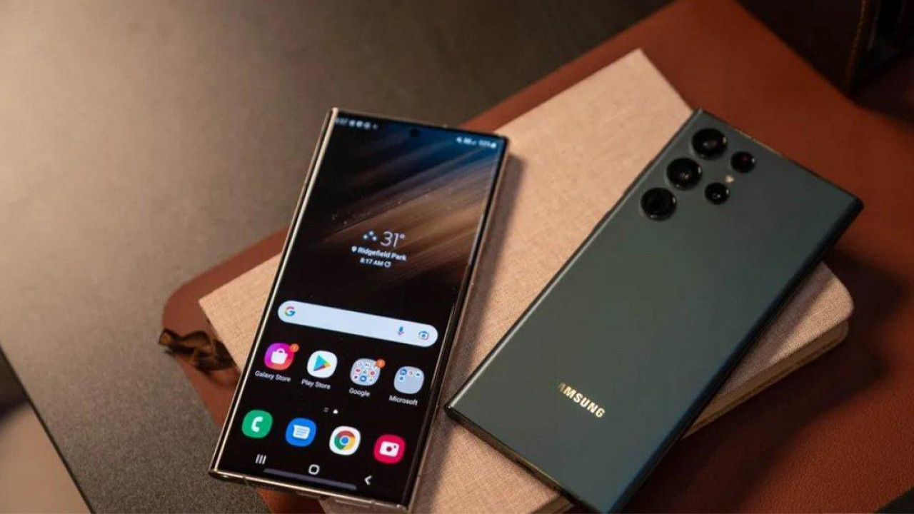 Galaxy S22 serisi Samsung’un yüzünü güldürdü!