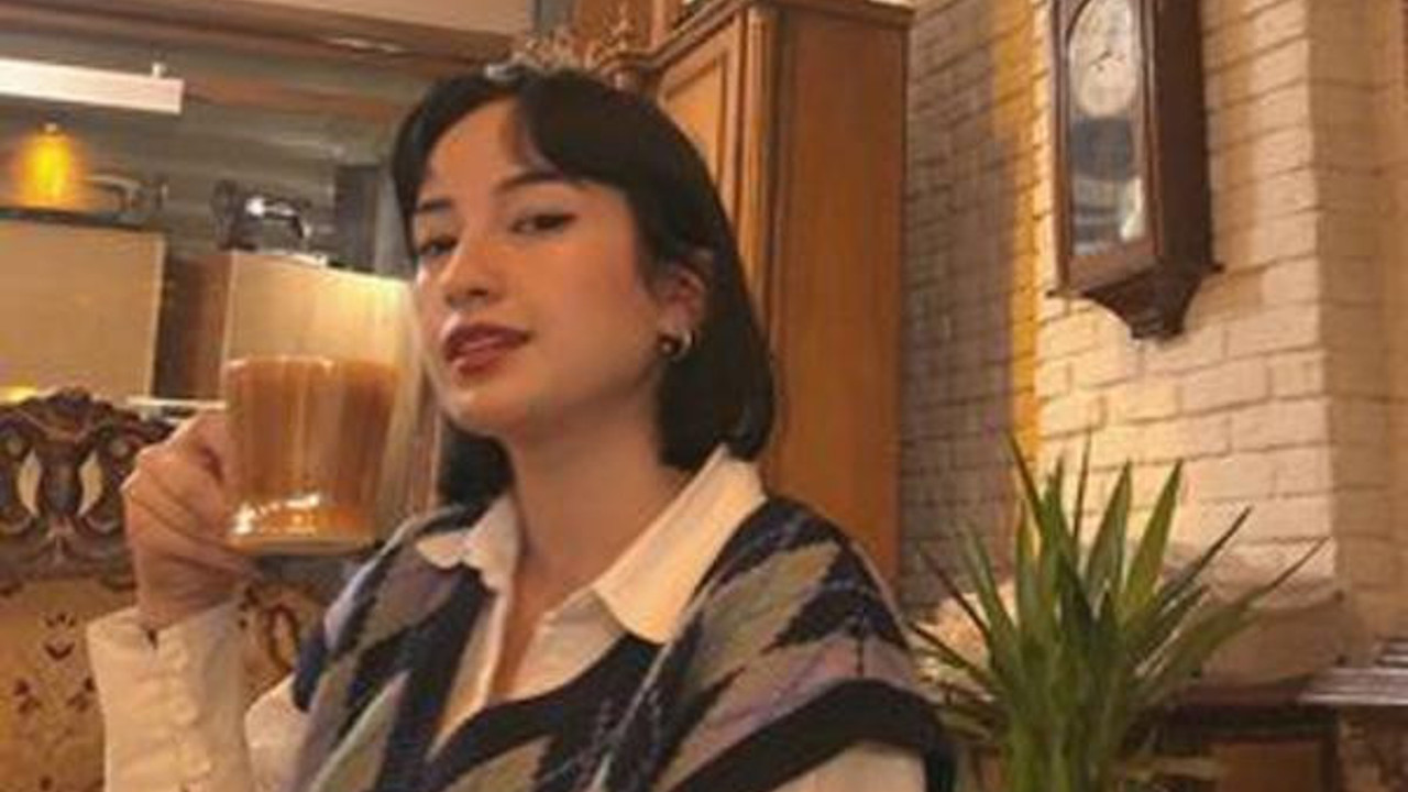 Köpekten kaçarken otomobilin çarptığı Rabia, yaşam savaşını kaybetti