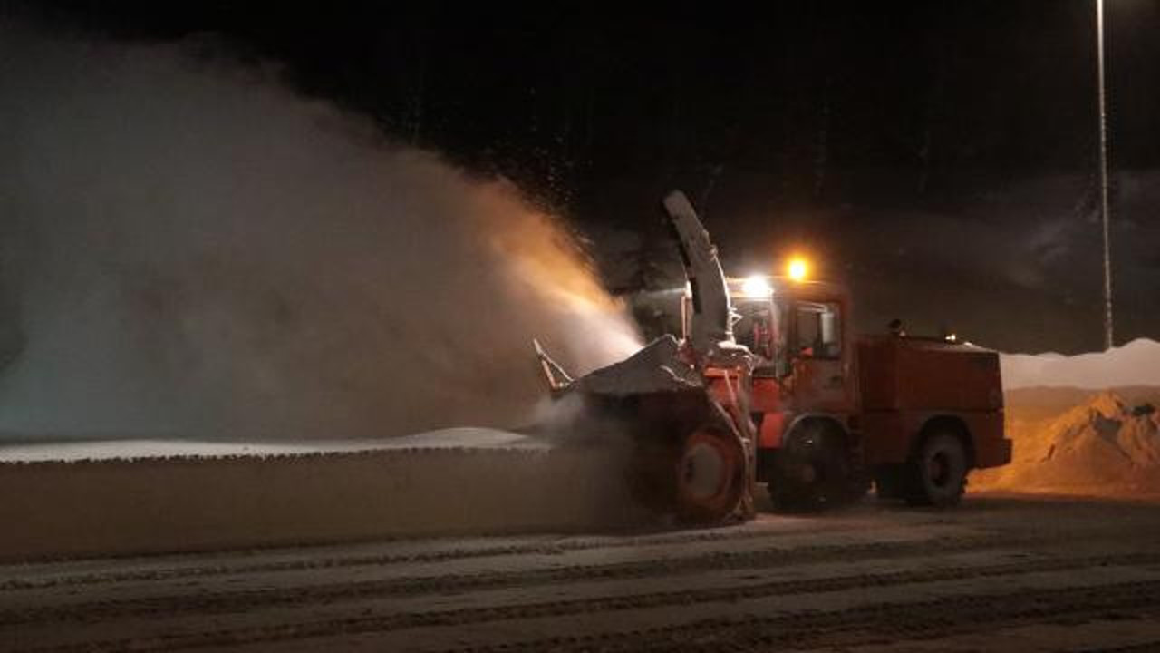 Bolu kamyon ve tırlara kapatıldı