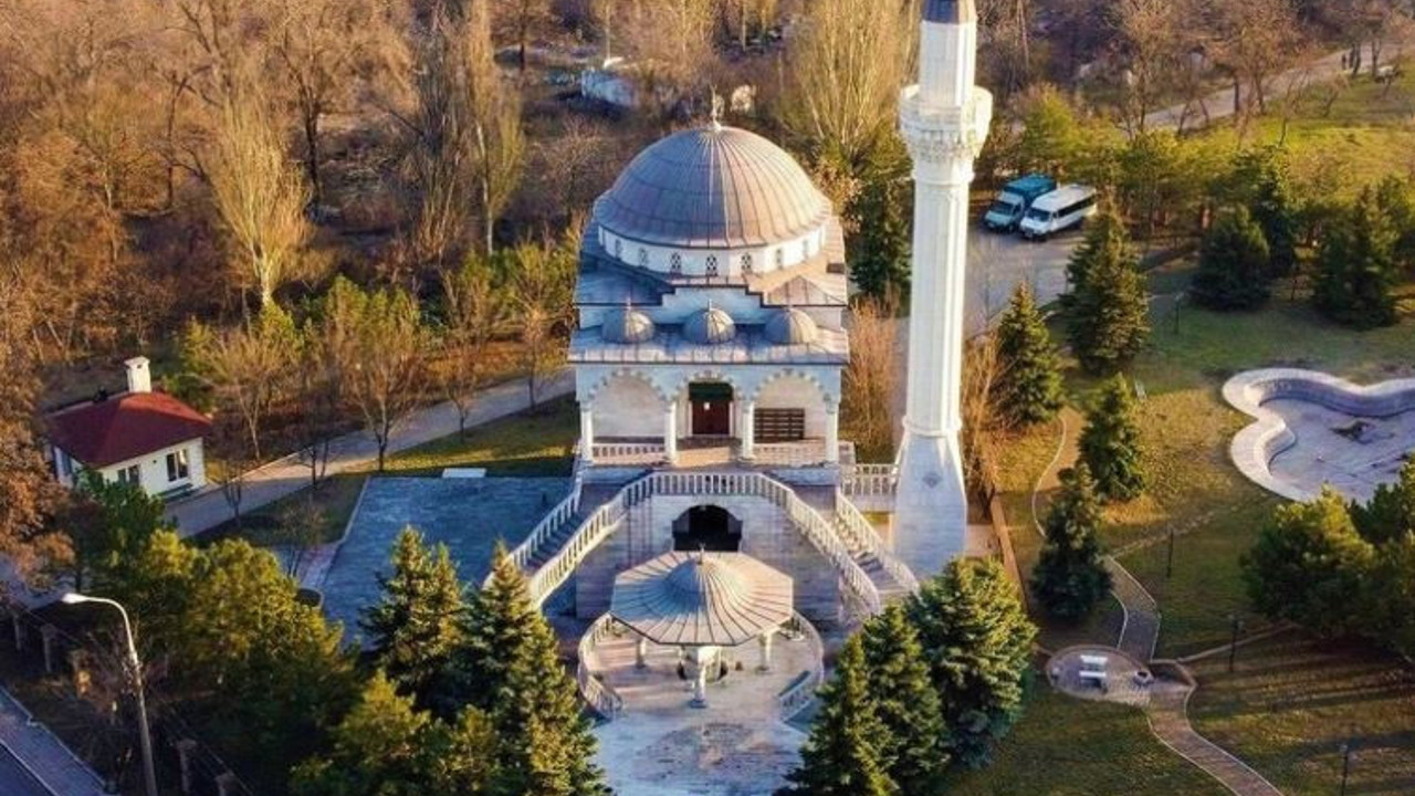 Ukrayna: Türklerin sığındığı cami bombalandı
