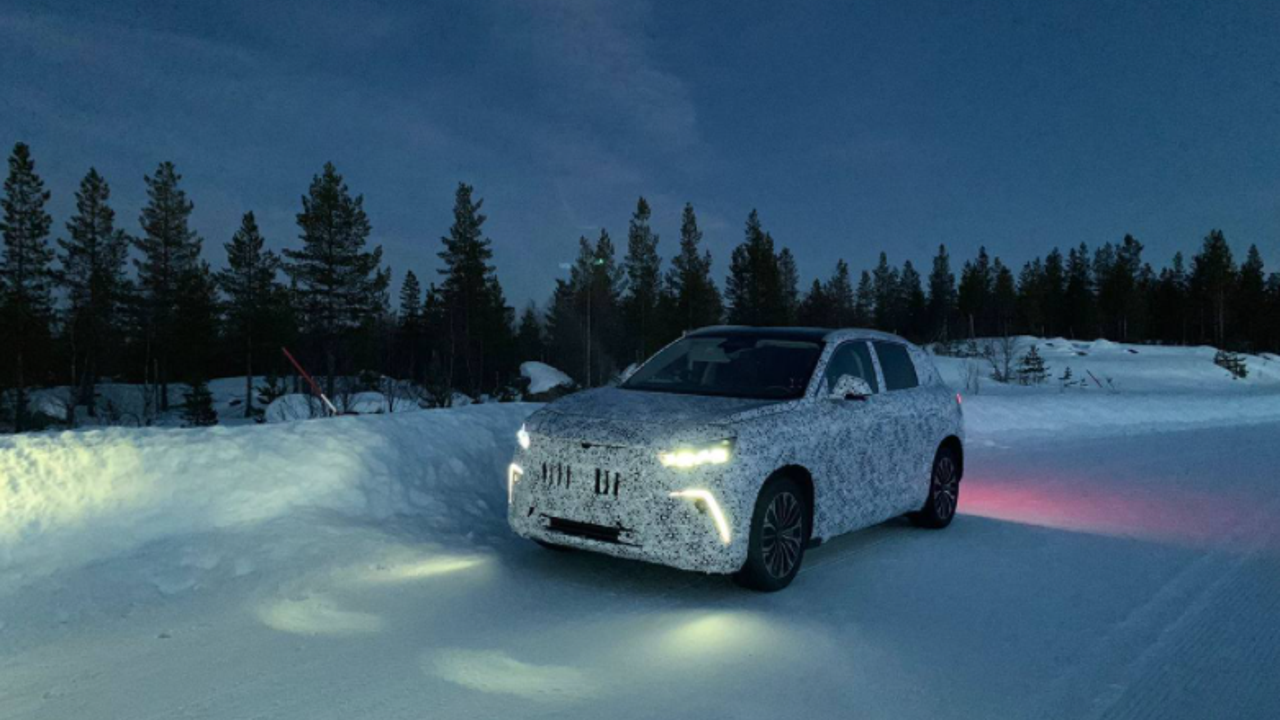 Yerli otomobilin karlar içinde yeni fotoğrafları