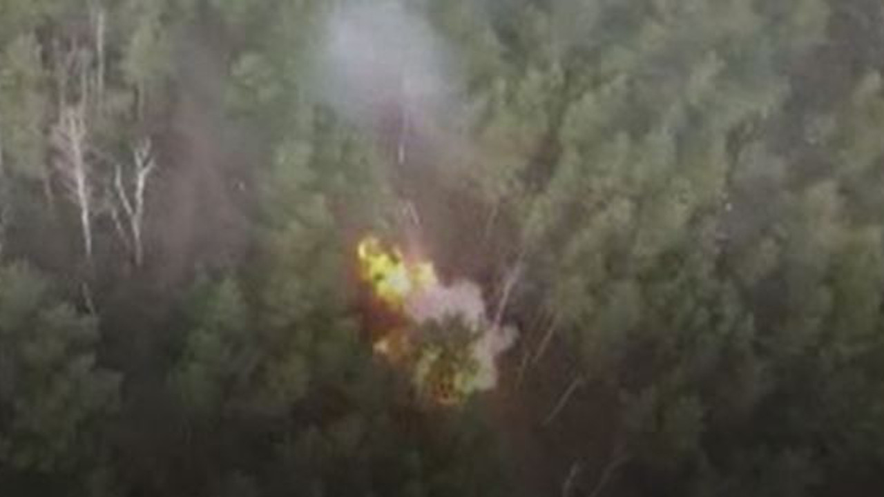 Ormanda gizlenen Rus tankı böyle vuruldu